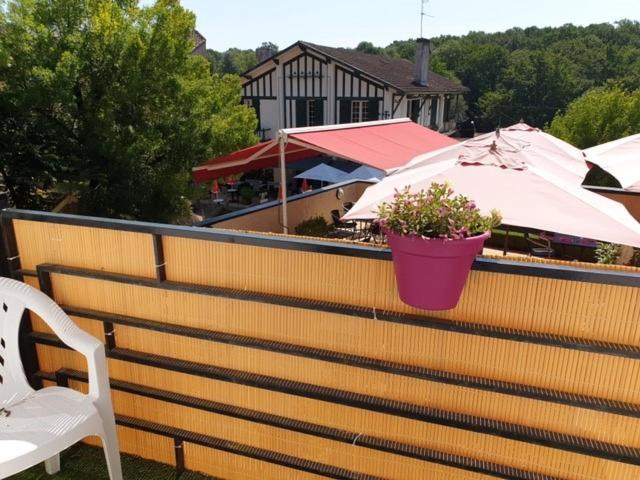 Hotel Restaurant Les Kakis Barbotan-les-Thermes Kültér fotó